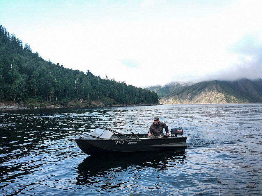 An action to clean the shores of the reservoir from garbage has started